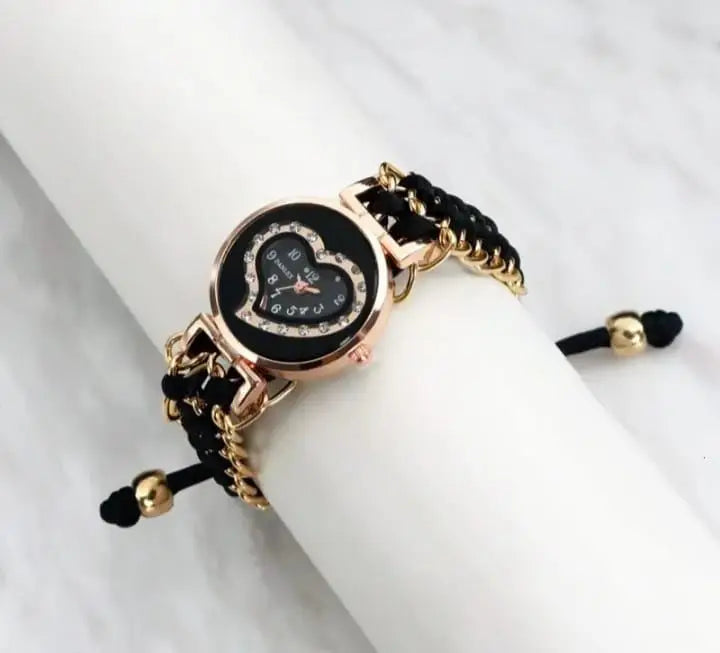 Heart Shaped Stylish Women's Bracelet Watch - image 2