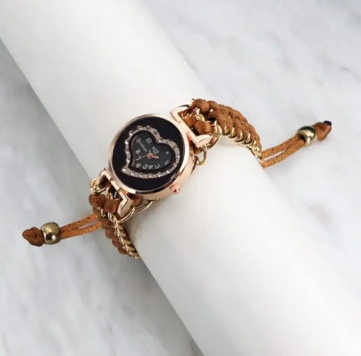 Heart Shaped Stylish Women's Bracelet Watch - image 3