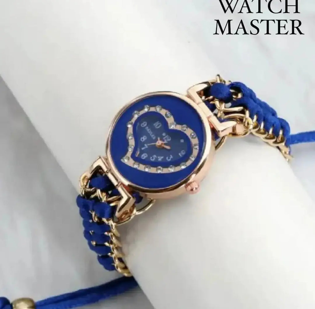 Heart Shaped Stylish Women's Bracelet Watch - image 9