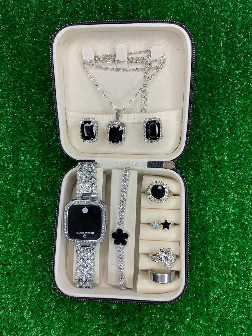 Pack of 8PCS Women's Trendy Gift Choice For Girls And Women Watch Set - image 6