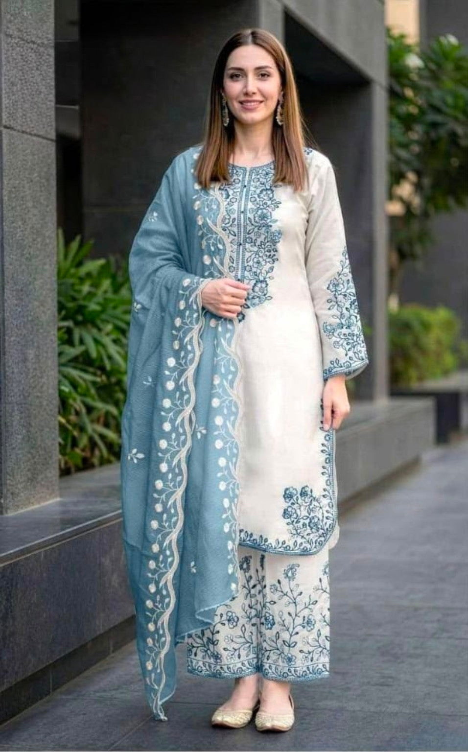 SAFA by Charizma luxury chiffon 3PC blue model