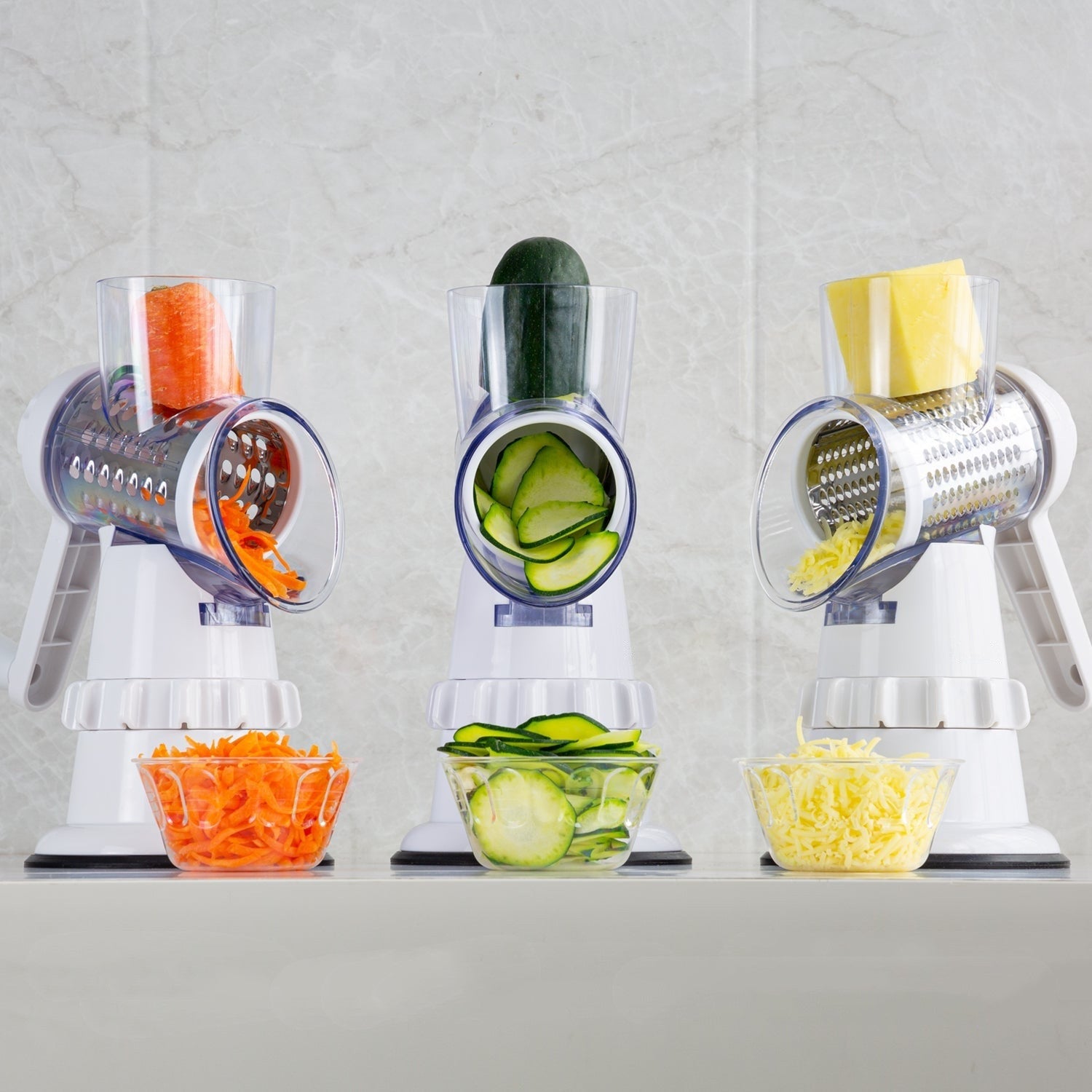 Vegetable slicer cutting drums