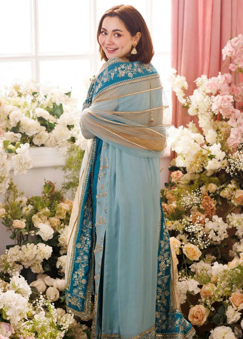 Charizma chiffon embroidered 3 piece suit back look