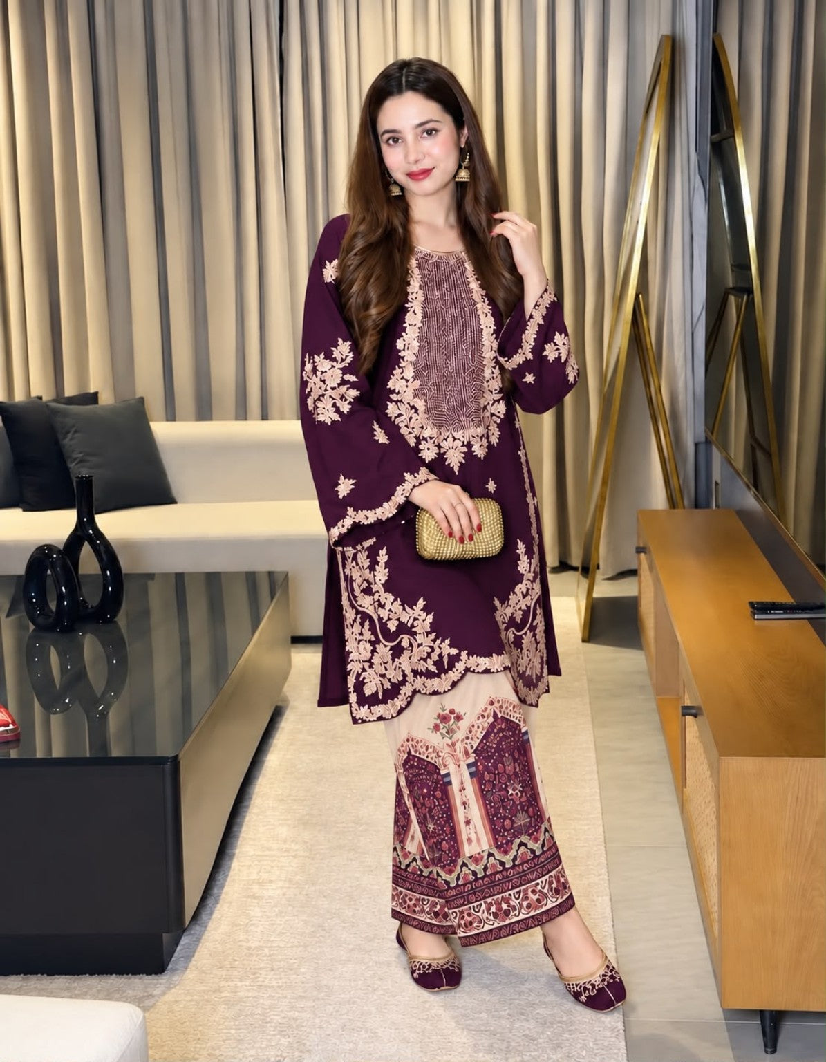ETHNIC DE-435 purple model look