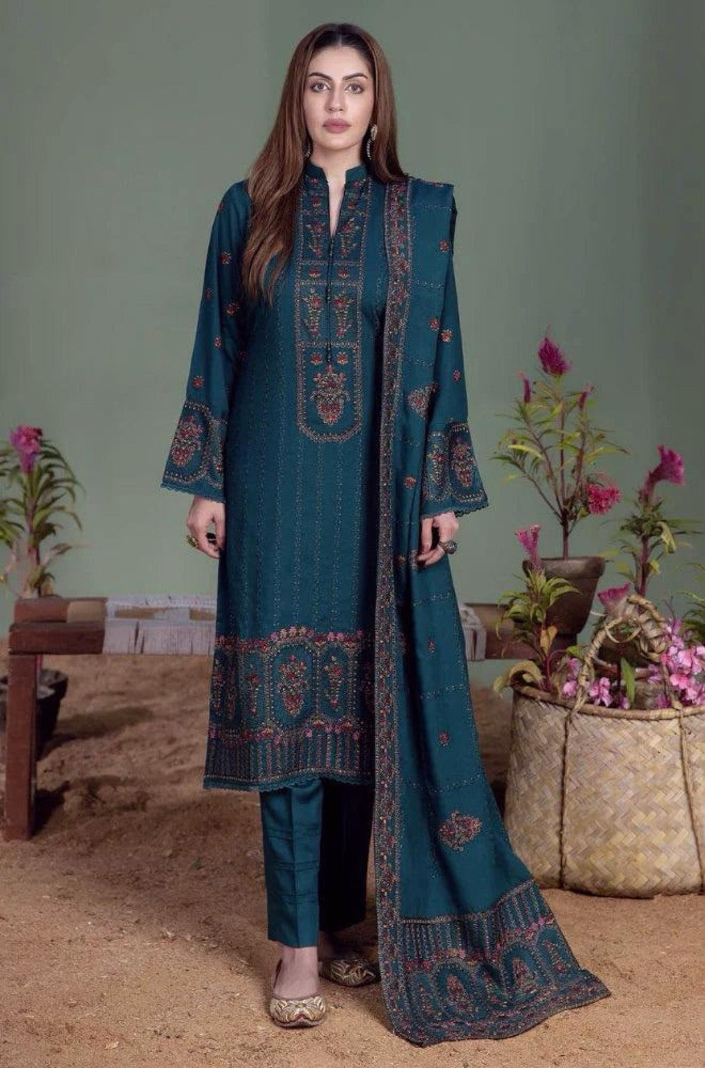 NOOR-E-FAJAR ANG-2031 Dhanak embroidered 3PC full suit